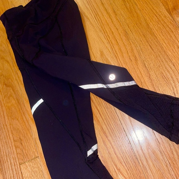 lululemon athletica Black leggings with pockets xsmall running pants sport - Picture 2 of 9